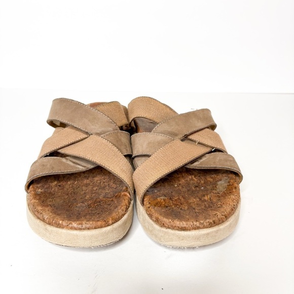 Keen Tan and Brown Cross Strap Sandals Leather Fabric Size 8 Women’s - Picture 3 of 4